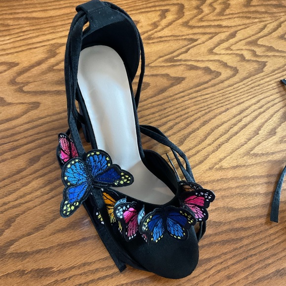 NWOT Rvidbe Scrappy Suede Chunky Butterfly Lace-Up Sandals, Sz 11 (Euro 42) - Picture 6 of 13